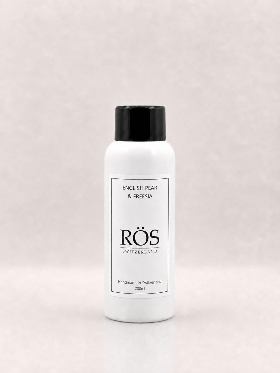 English Pear & Freesia Diffuser Refill
