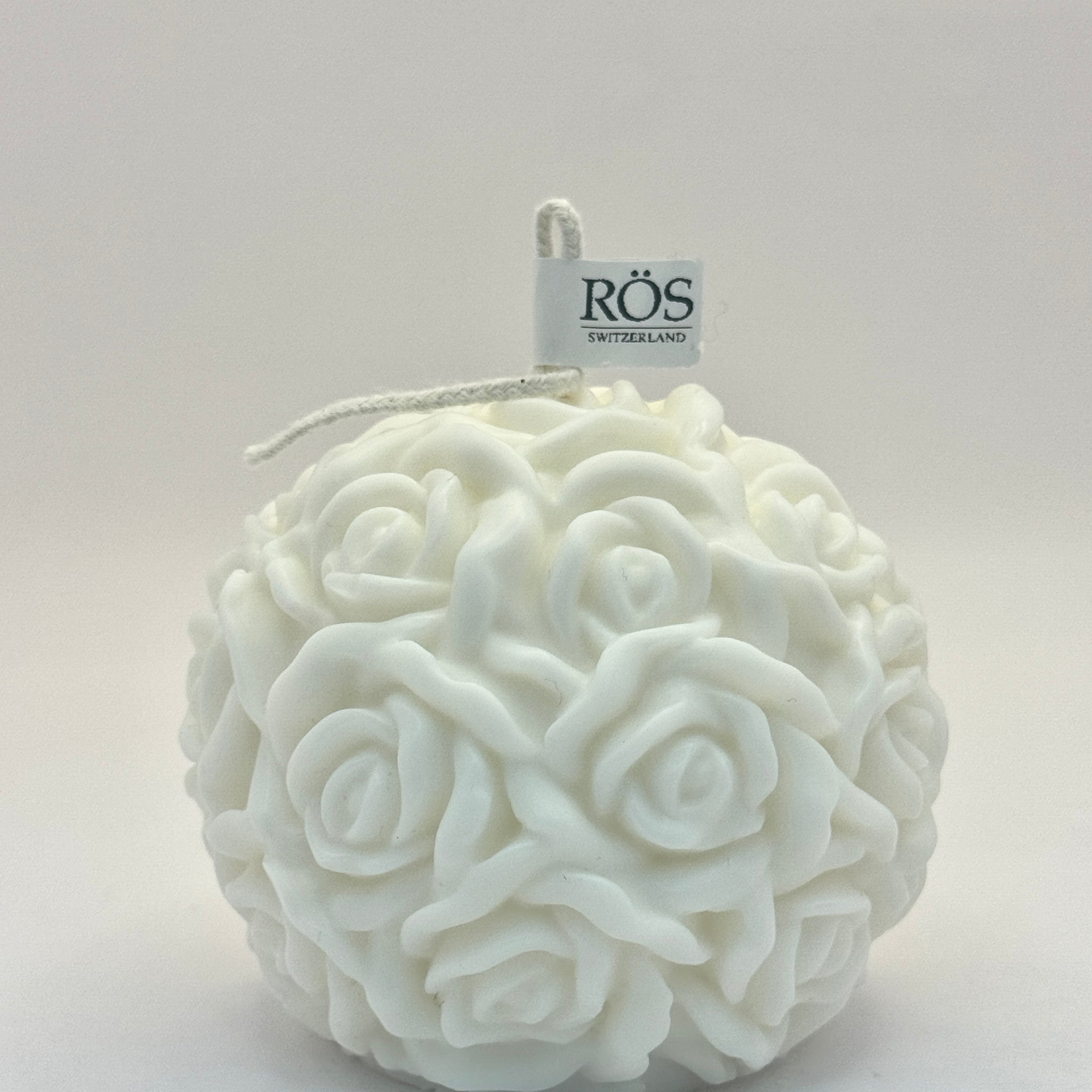 handgemachte Kerze

Kugelkerze mit Rosen

100% Sojawachs Kerze

dekorative Kerze

luxuriöse Handwerkskerze

romantische Kerze

Geschenkkerze

Hochwertige Kerze